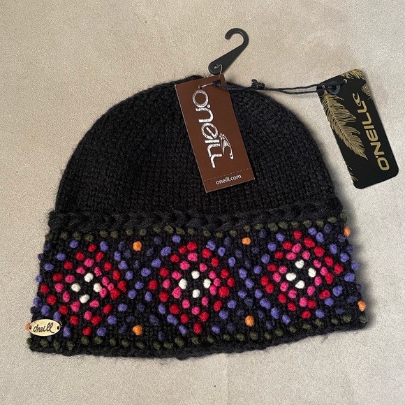 O'Neill Accessories - O’NEILL “Manchu” Beanie Hat